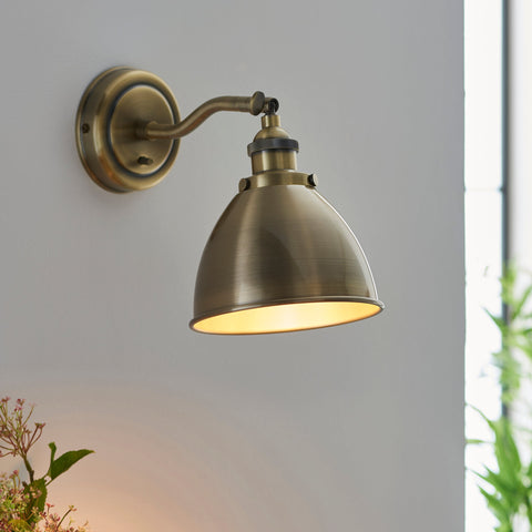 Franklin Wall Light